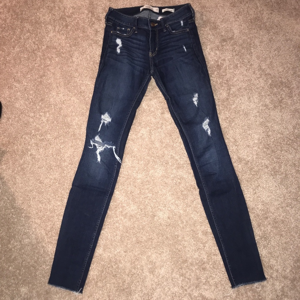 HOLLISTER SKINNY JEANS